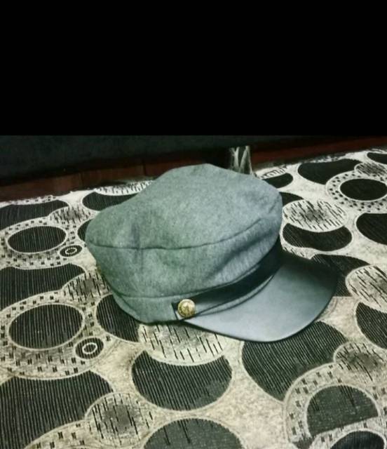 Topi ariel topi pelaut