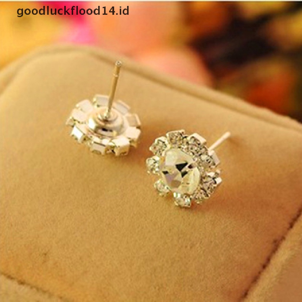 [OOID] Women Stud Earrings Spherical Stud Earrings Fashion Crystal Flower Stud Earrings ID