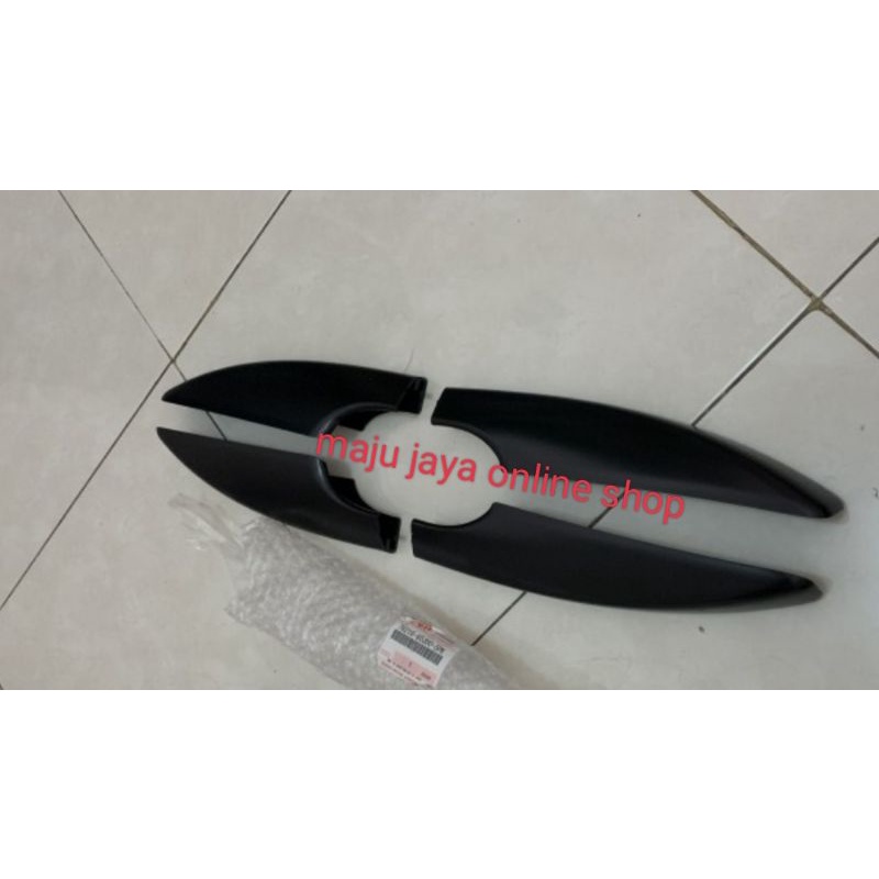 Cap Roof Rail / Cover Roof Atas Sx4 original