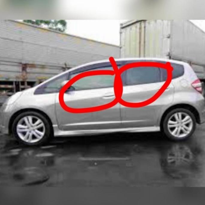 karet pelipit kaca luar mobil honda jazz tahun 2008-2012 original