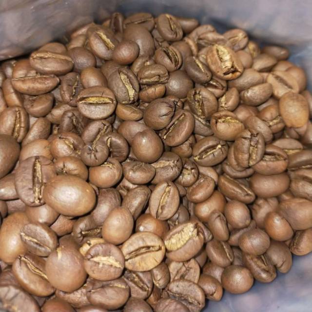 

Roast bean Srimenganten coffee Robusta lampung