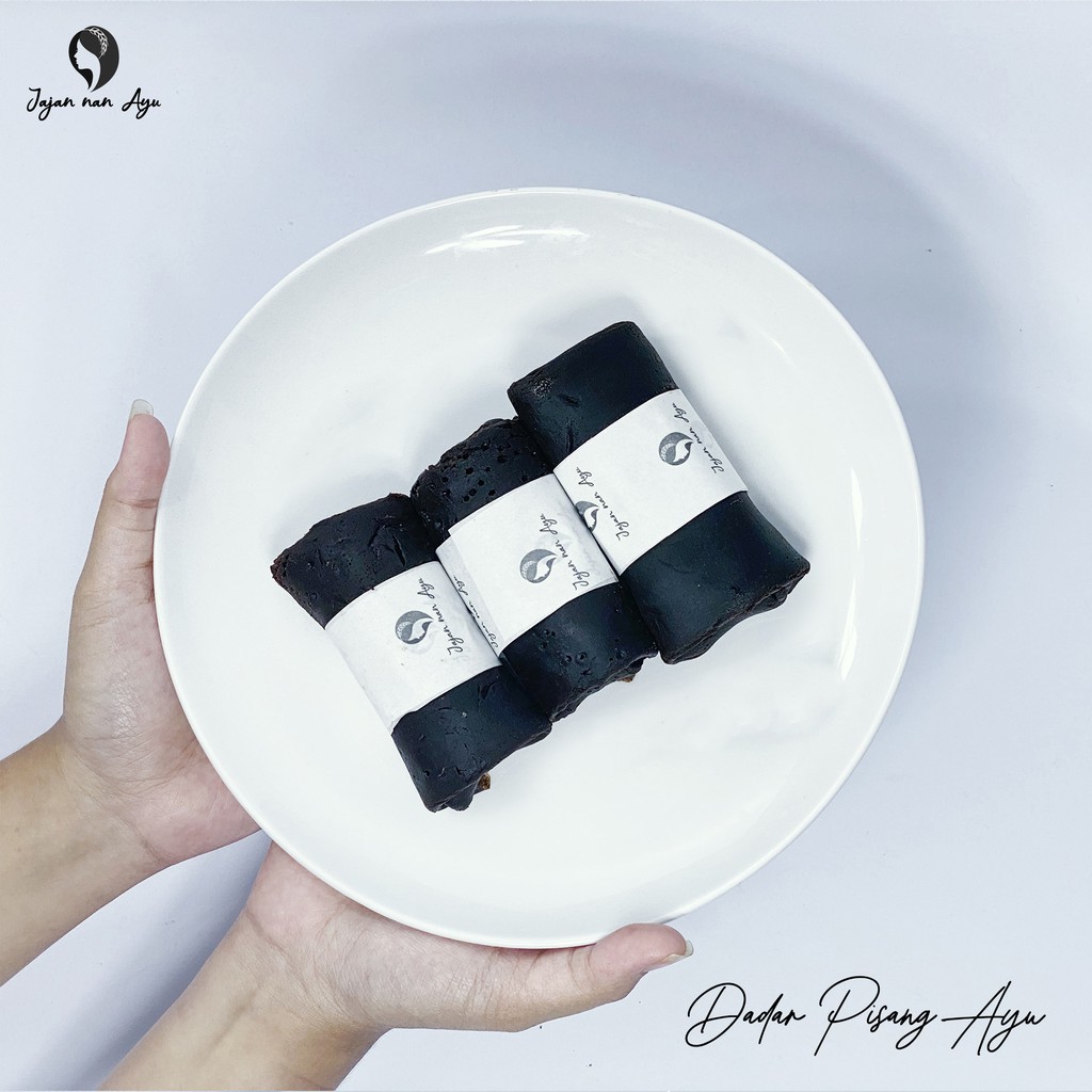 

Dadar Pisang Ayu - - Jajannanayu (PEMBELIAN KELIPATAN 10)