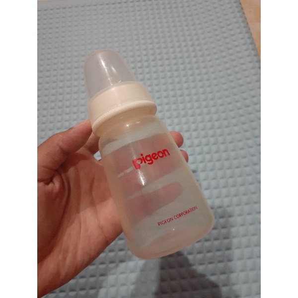 Botol susu pigeon 120 ml preloved