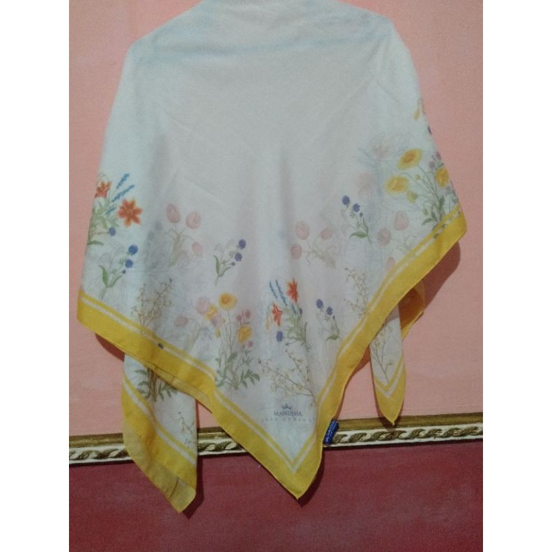 preloved hijab mandja ivan gunawan
