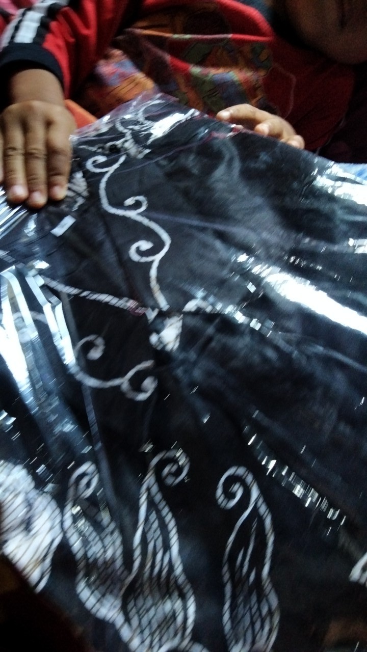 Hem Pria Batik  Monocrome Lengan Pendek Terbaru Size M.l.xl, Kemeja Batik, Baju Batik Pria Terbaru