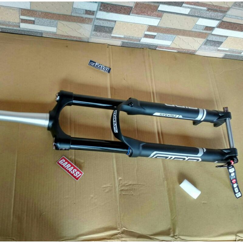 FORK AION T160 TA 15X100 by SUNTOUR tapper