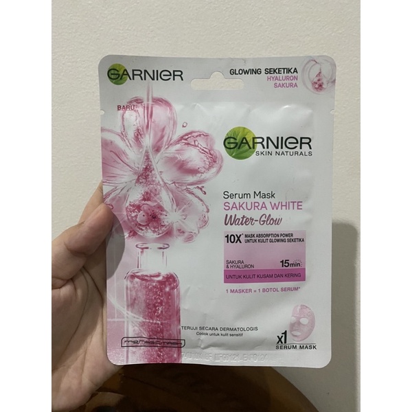 GARNIER - Serum Mask Sakura White