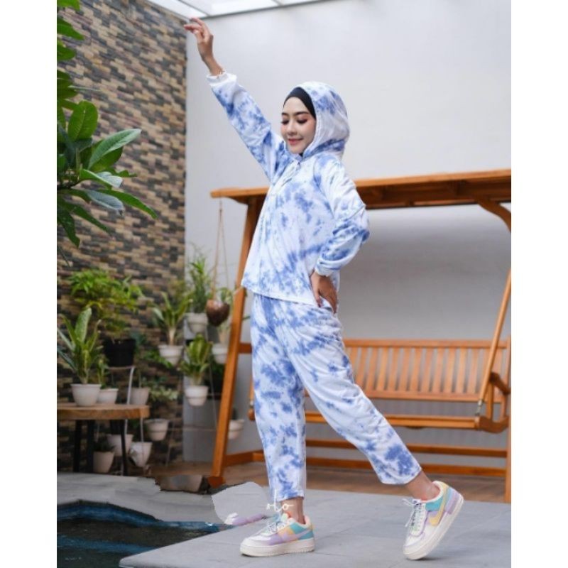 SETCEL HODIE TIEDYE ONESET TIEDYE | AVA TIE DYE RAINBOW ONE SET JOGGER HOODIE