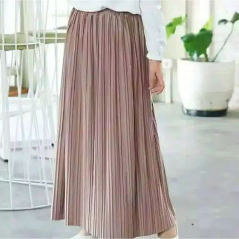 ROK PLISKET MAXI SKIRT