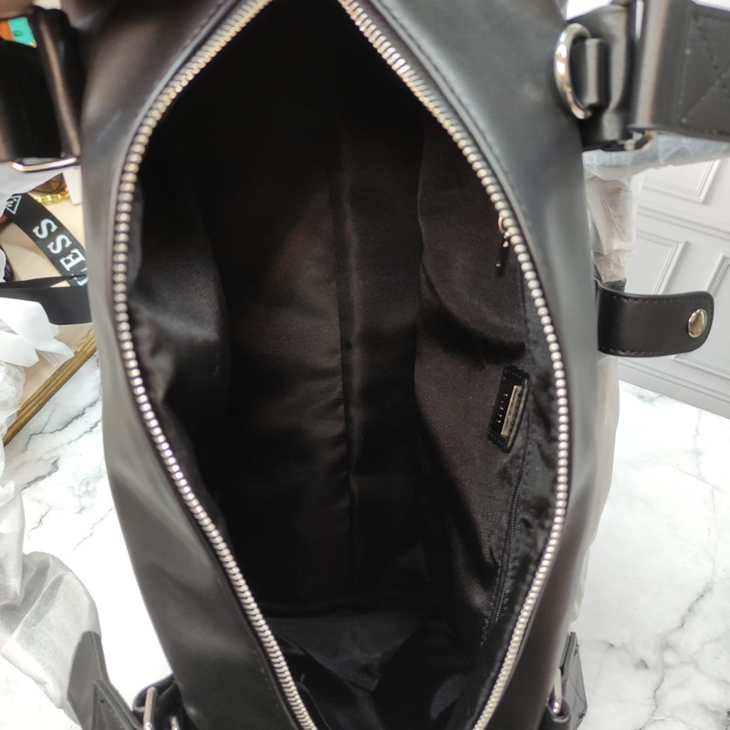 Guess Bag Duffle | Gym &amp; Travel Bag