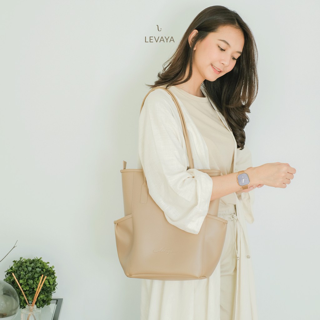 LEVAYA Lula Totebag - Beige - Tas Wanita