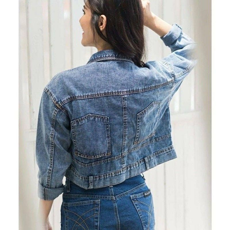 SNOWANSH JAKET JEANS CROP WANITA SAKU BELAKANG