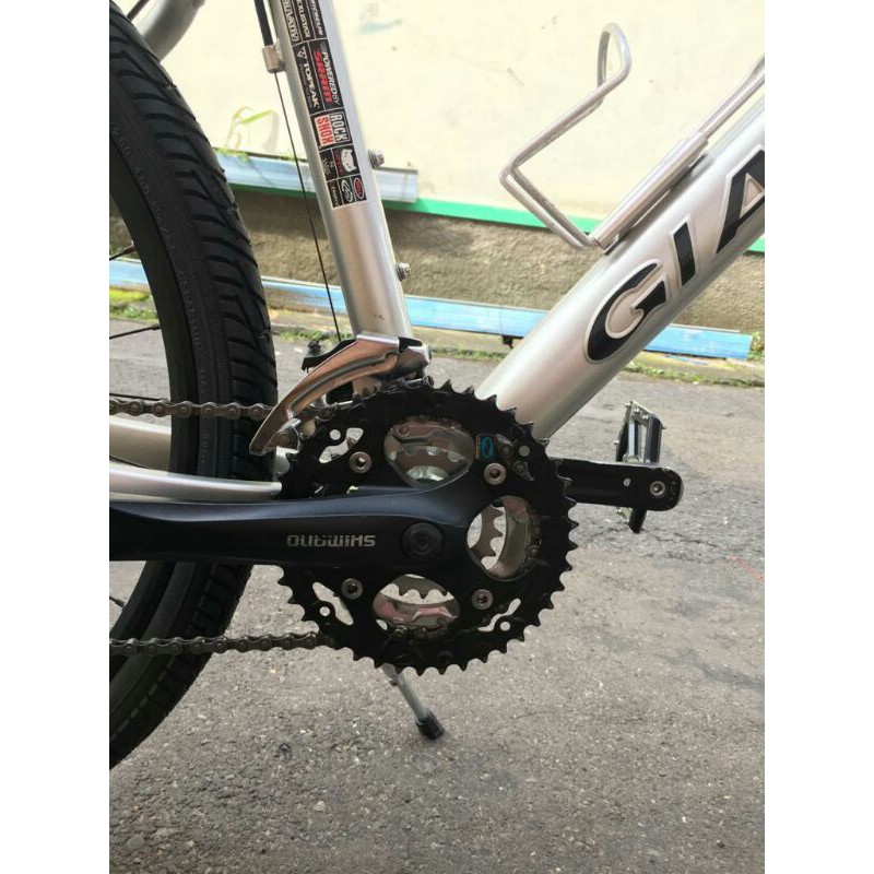 SEPEDA GIANT XTC - TEAM grupset rd shimano 8speed