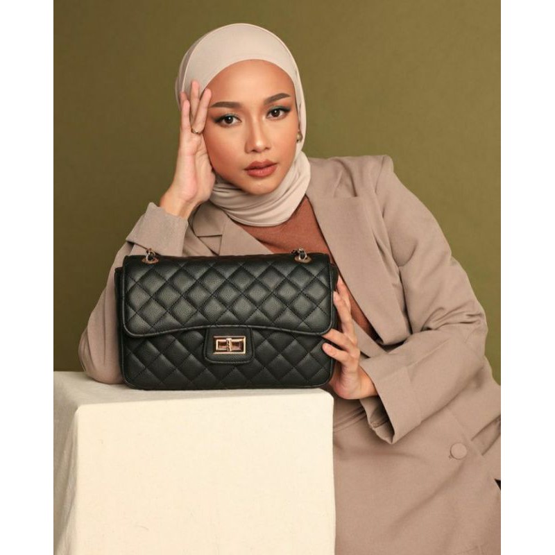 BOSTON CLASSIC BLACK BY LOCAL ID