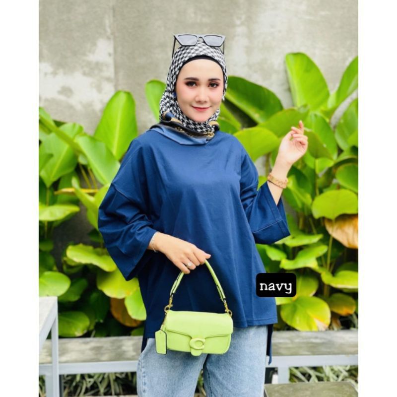 KAOS OVERSIZE WANITA POLOS HITS COMBED ORI KEKINIAN TRENDY MURAH STANDAR DAN JUMBO