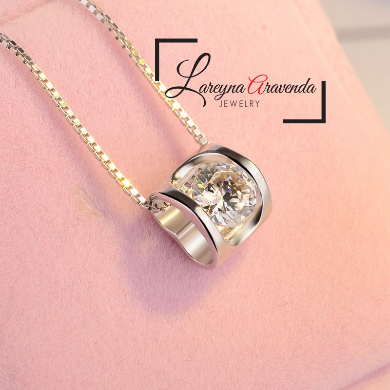 Kalung Wanita Titanium 45cm Liontin Model Love Kristal Crystal Anti Karat Non Alergi KL014