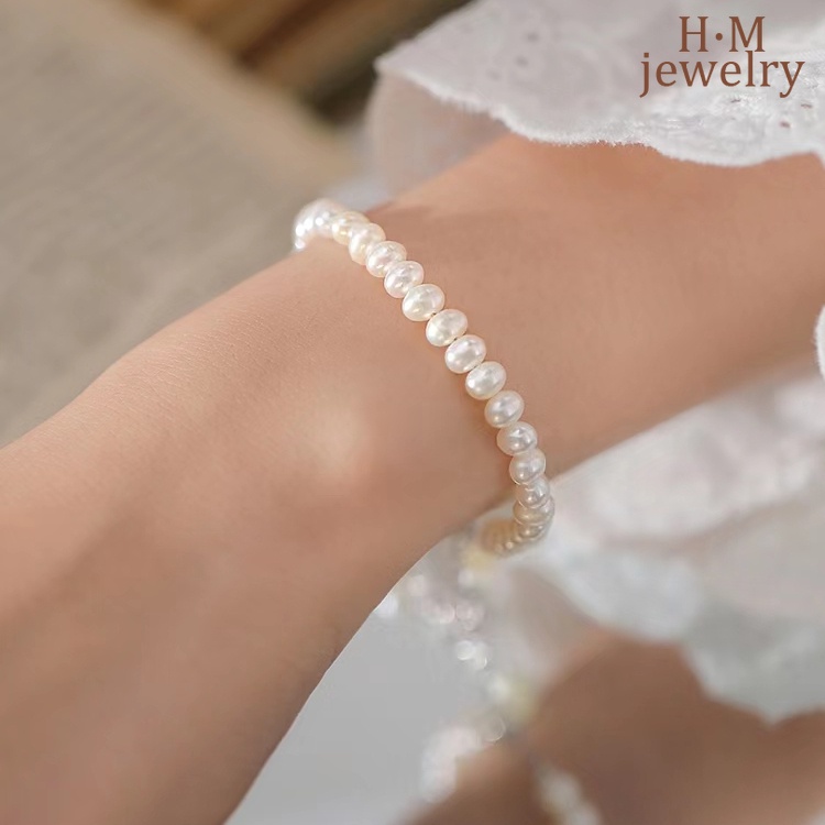 Gelang Mutiara