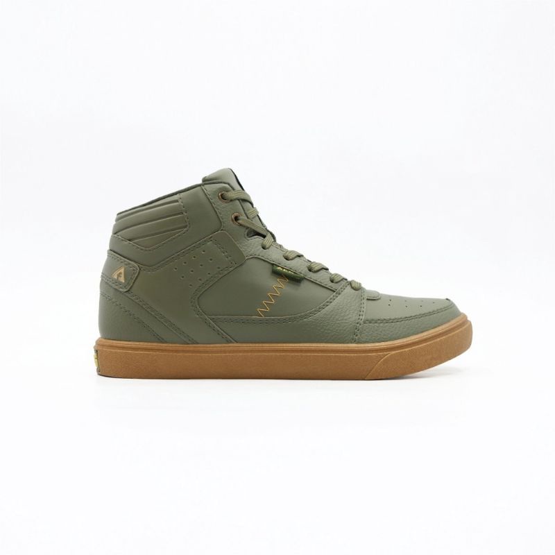 Sepatu Aerostreet Hoops Green Gum