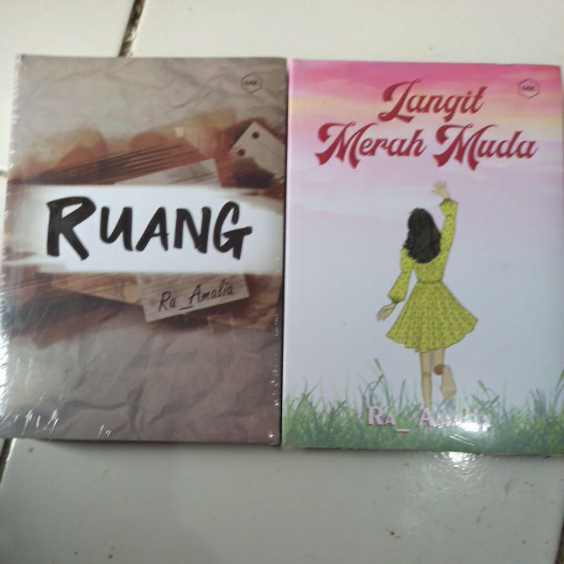 Bundling Novel Langit Merah Muda & Ruang by Ra Amalia