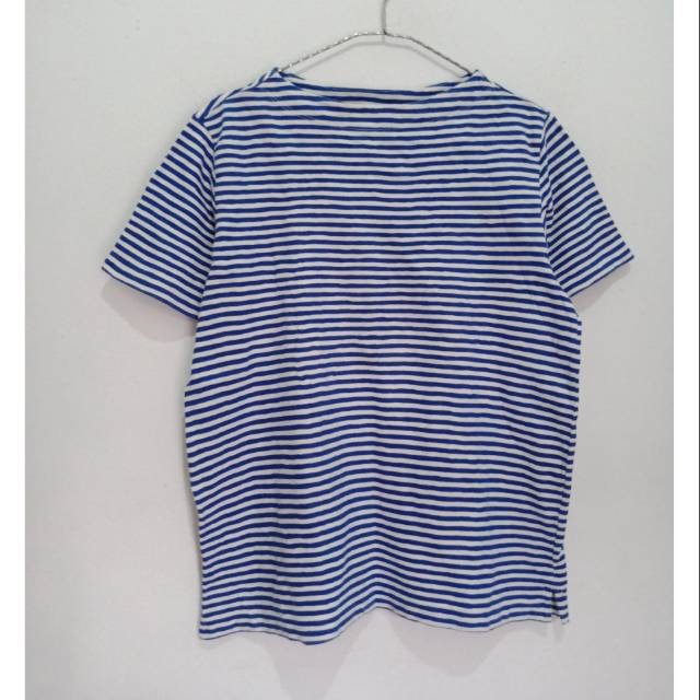 Kaos cewek uniqlo L
