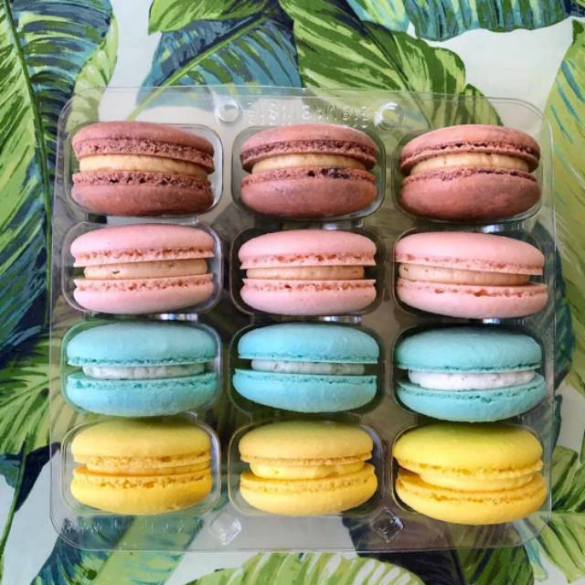 

Pastel Macarons