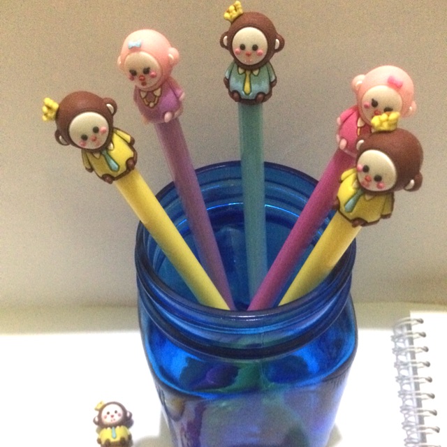 

Pulpen gel karakter unik lucu boneka monyet monkey murah best seller atk sekolah ecer