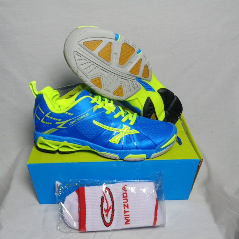 sepatu voli mitzuda light star ll