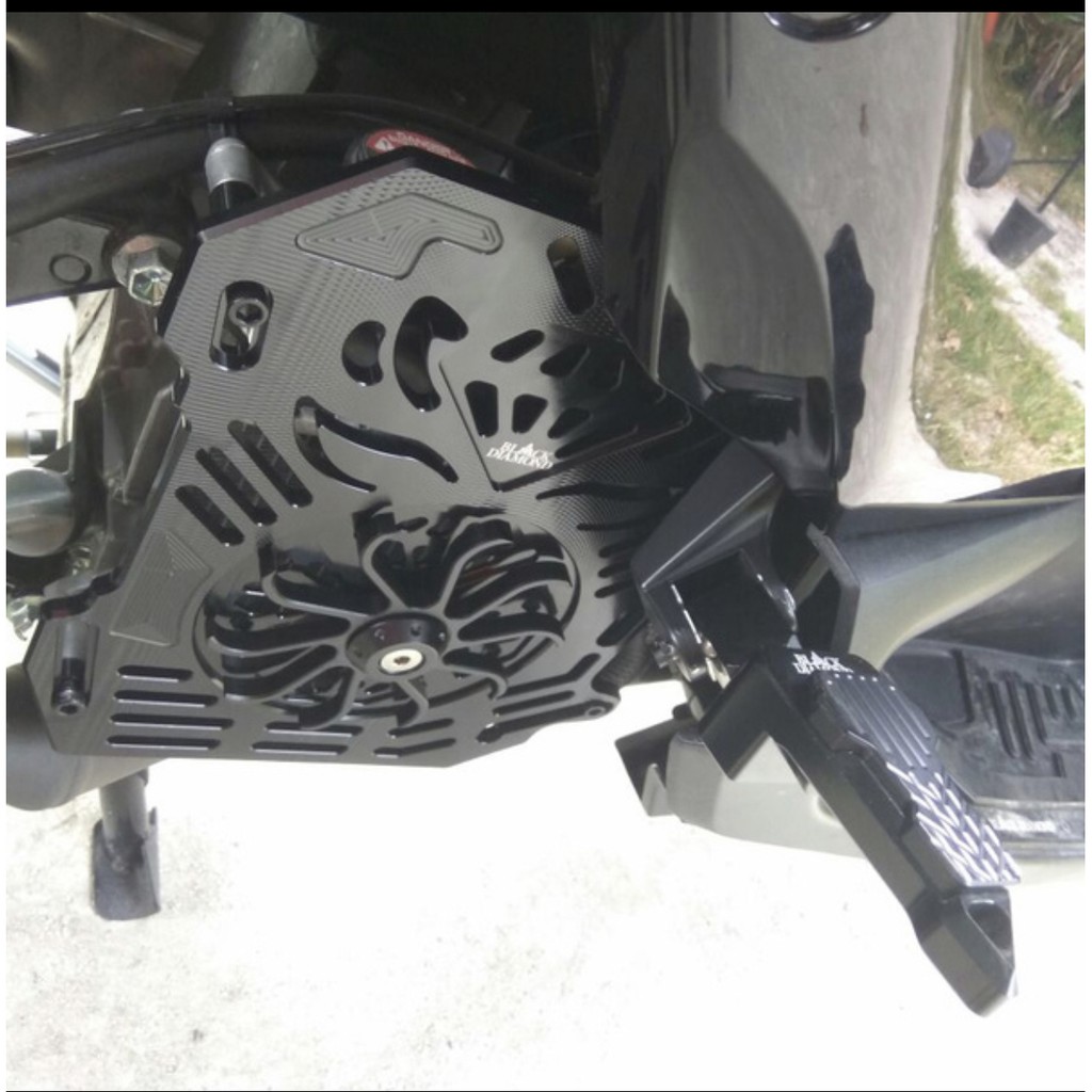 Tutup radiator Honda PCX 150 Lkl 2018 Black Diamond Cover Radiator PCX150 Lkl 2018 Black Diamond
