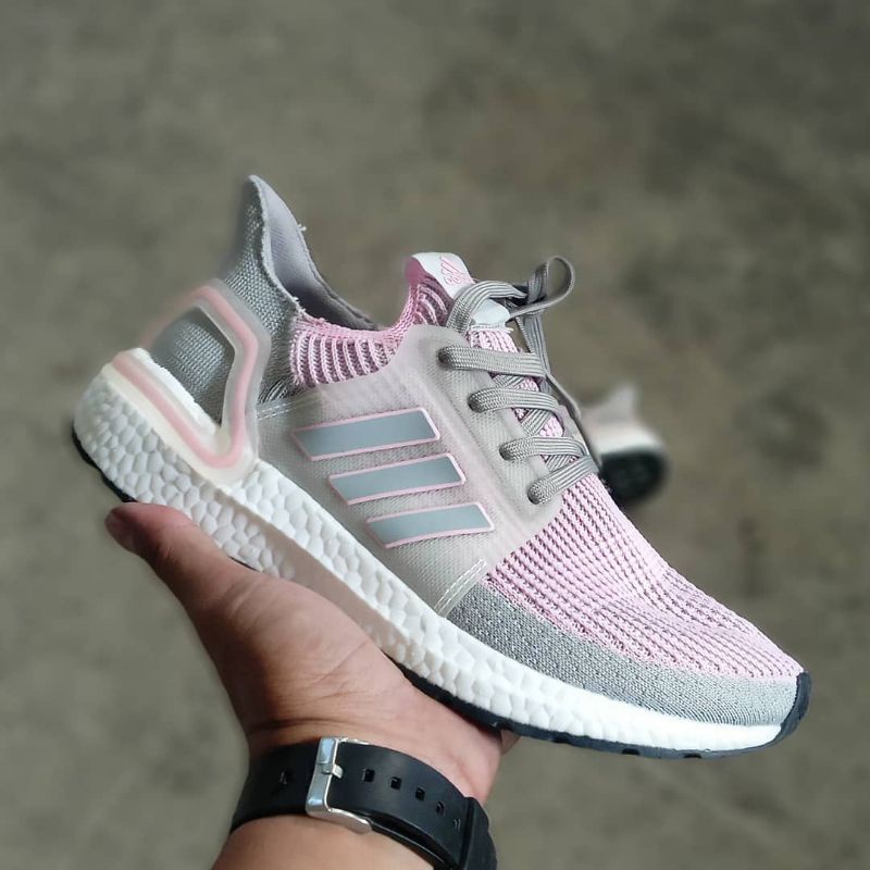 ADIDAS ULTRA BOOST WANITA PREMIUM IMPORT VIETNAM