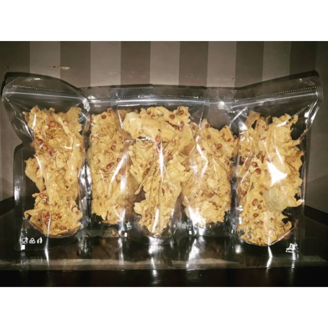 

Peyek kacang