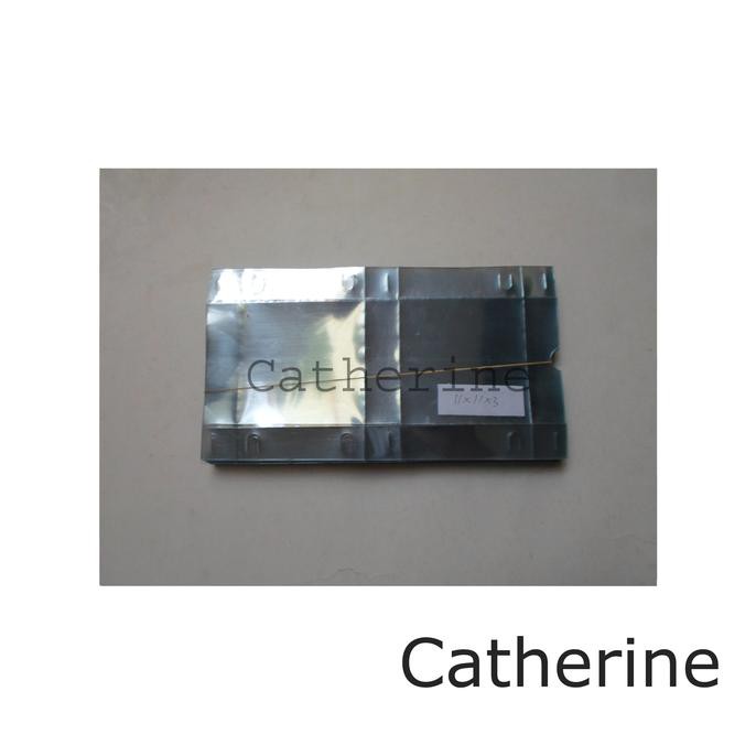 

UNIK KOTAK MIKA 11 X 11 X 3 (DK) MURAH