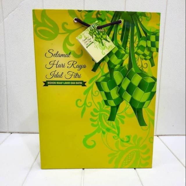 

Paperbag lebaran tebal / paperbag idulfitri / paperbag parcell