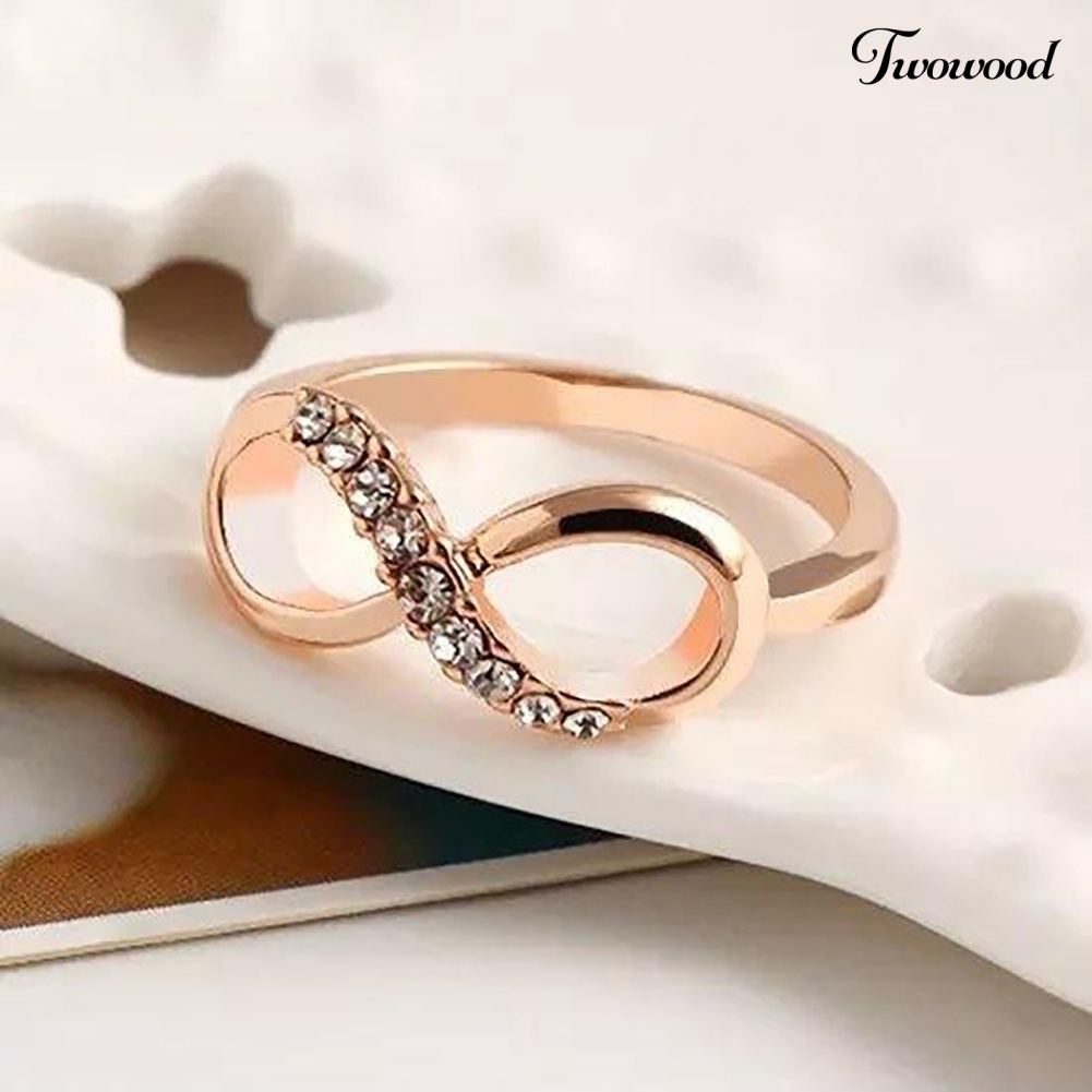 Cincin Desain Infinity 8 Aksen Zircon Untuk Wanita