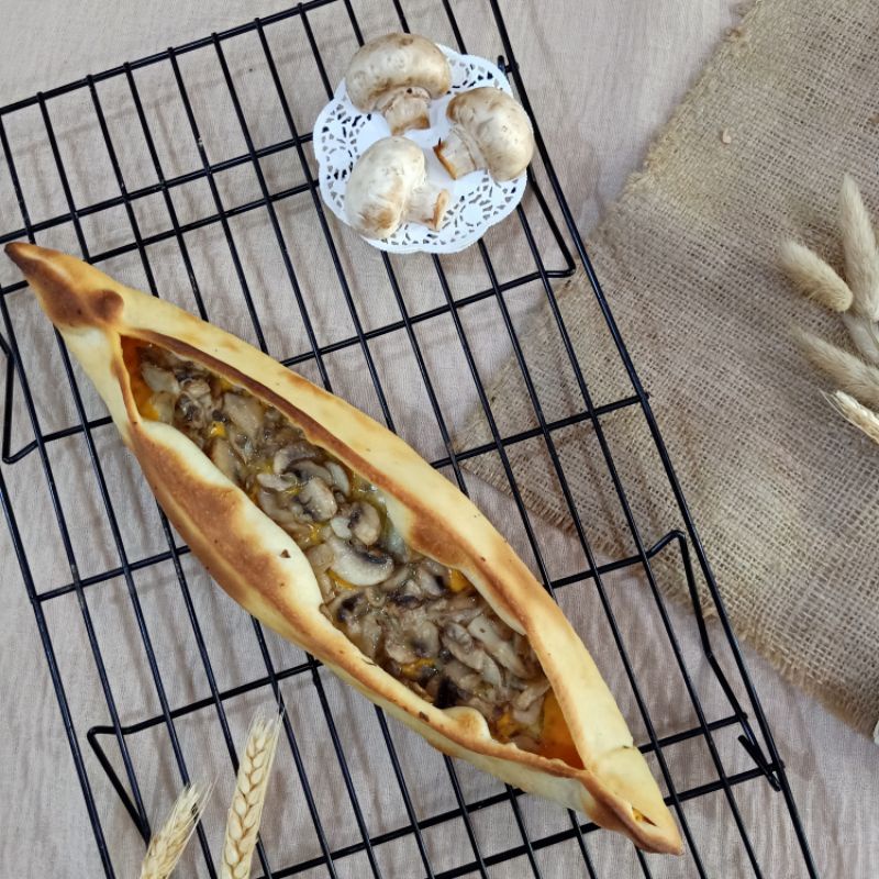 

Champignon Boat Pizza