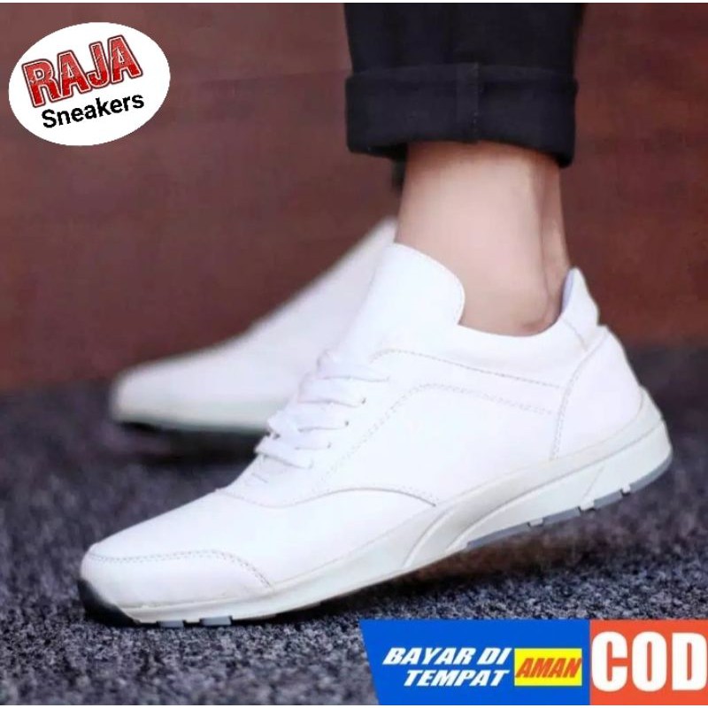 (COD) ABRHM X PEDRO Sepatu Casual Pria Sneakers Kasual Polos Ori Pria Cowok kulit faux FULLWHITE