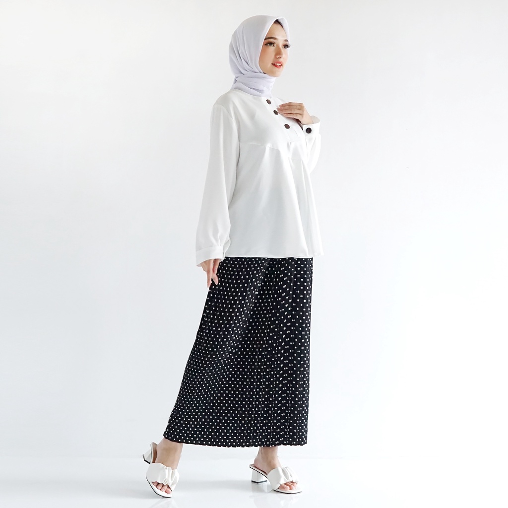 ROK POLKA KOREA STYLE Tersedia 3 Ukuran M/L XL XXL