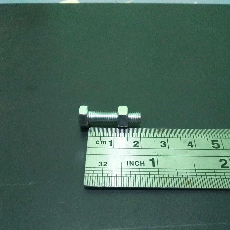 BAUT 10 / BMP M6 X 20 (KUNCI 10)