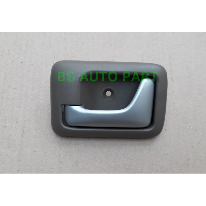 Handle Handel Dalam APV / Maven Cream Silver