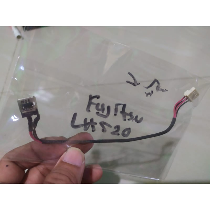 Konektor dc jack power laptop fujitsu lh520