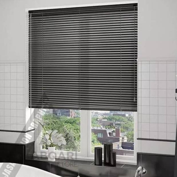 oqf 02 Kris venetian Tirai plastik pvc gulung jendela oqf 02 Kris venetian Tirai plastik pvc gulung jendela