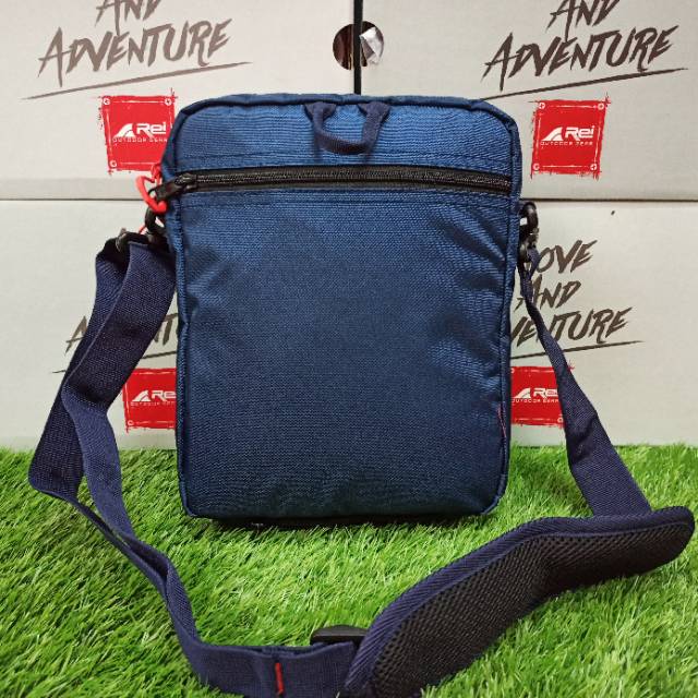 Tas Selempang Rei Navigator 04 Tas Sling Bag Rei Original