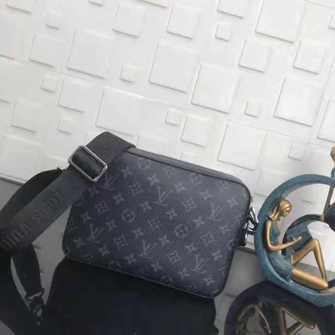 premium tas trio messenger monogram M69443 men's bag