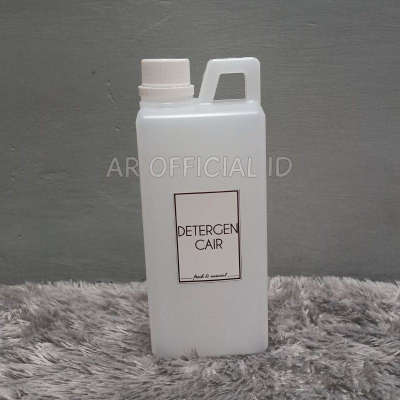 JIRIGEN 1 L • PERLENGKAPAN RUMAH AESTHETIC • STIKER HOME LIVING LAUNDRY ROOM KITCHEN RUMAH CANTIK SABUN SHAMPO DETERGEN SABUN CUCI TANGAN PIRING BOTOL SPRAY PUMP TERBARU JARRY CAN JIRGEN JERIGEN 1 liter 1000 ml