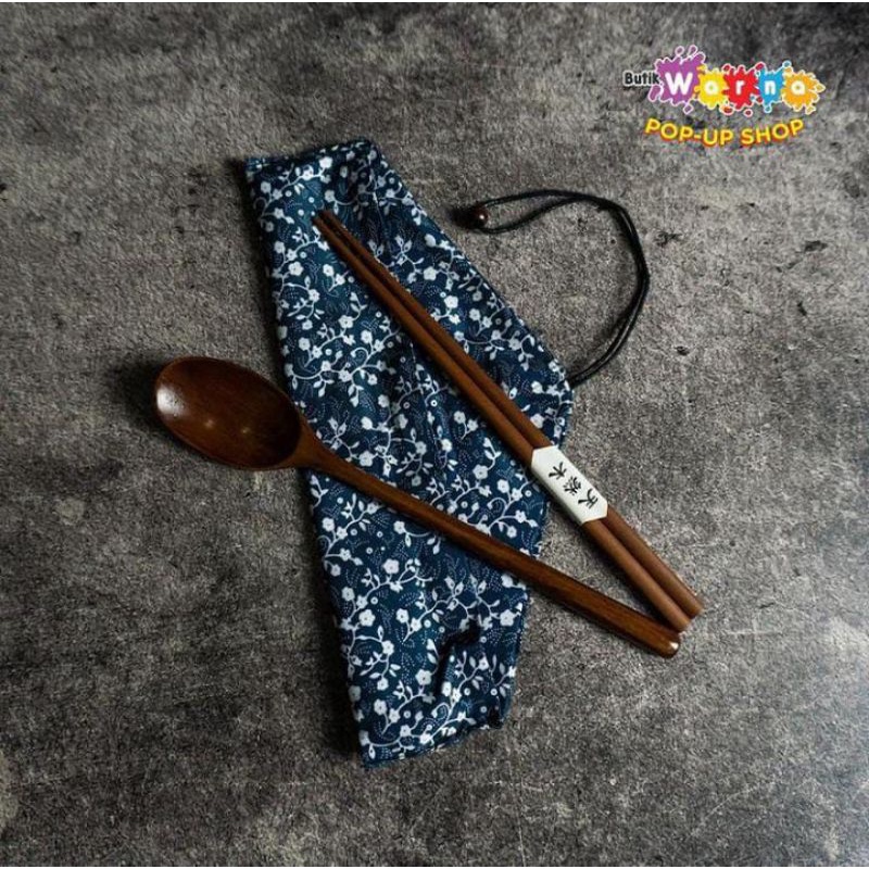 Set Sendok Sumpit Kayu Korea