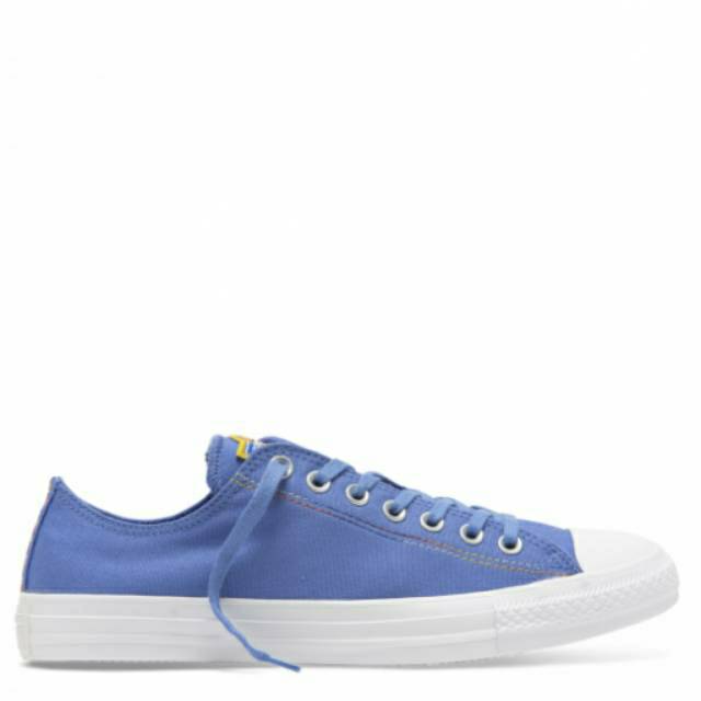 blue low top converse