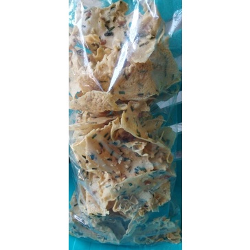 

rempeyek kacang