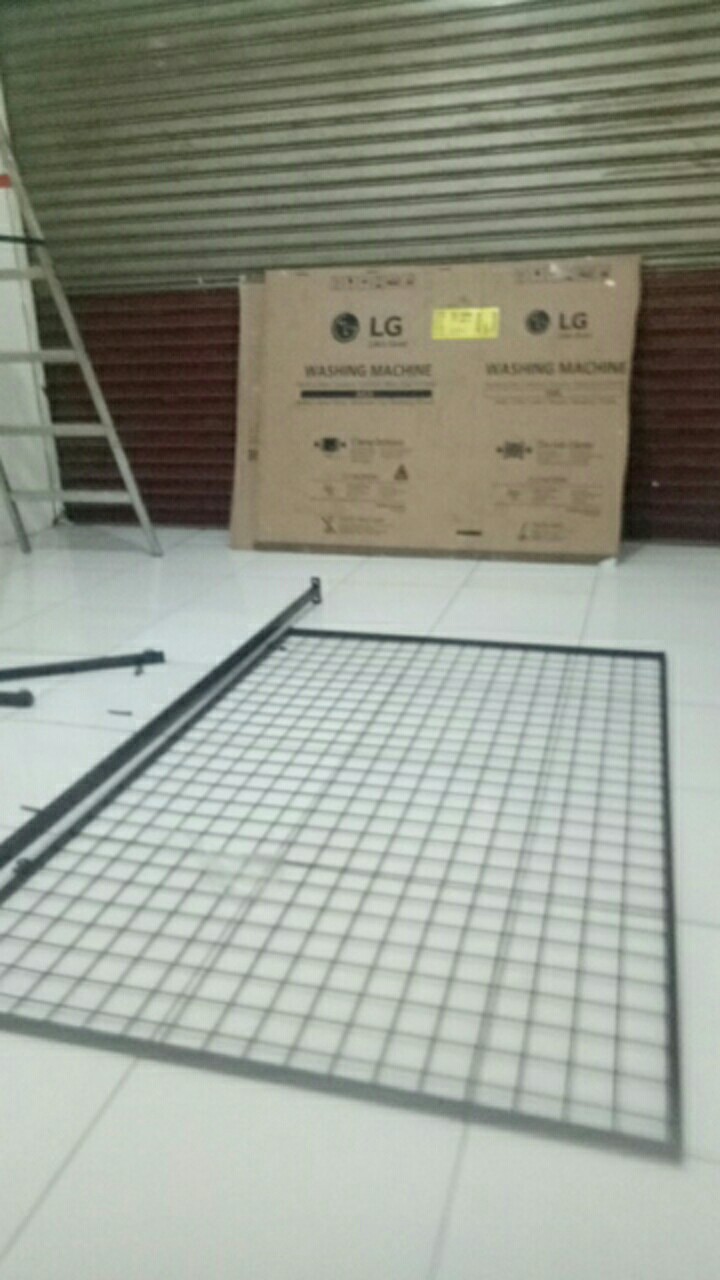Rak Mundo Uk 100 X 150cm Ram Bingkai Display Cantolan Aksesoris Wire Grid Anddisplay