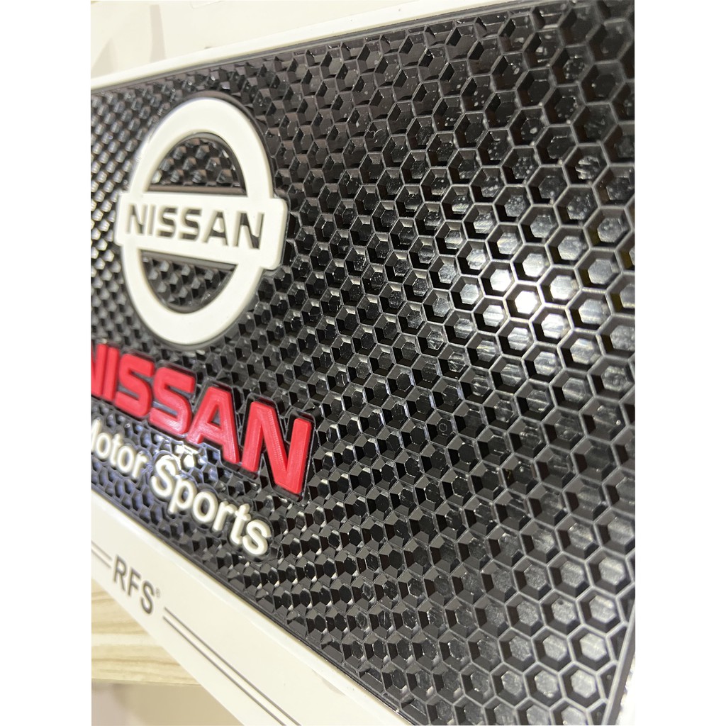 Matras Handphone Anti Slip Untuk Mobil Nissan Mazda Suzuki Mitsubishi