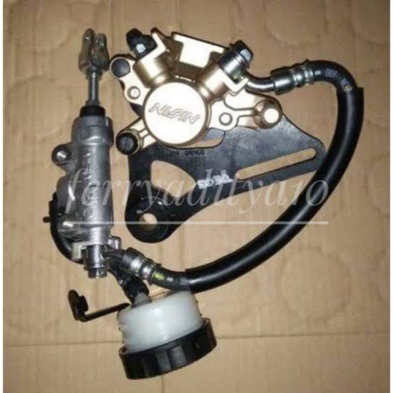 master kaliper rem belakang set original suzuki satria fu