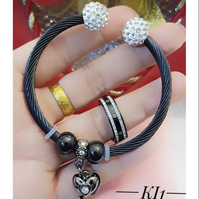 Set perhiasan gelang cincin titanium hitam 1818